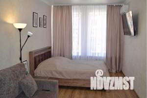 1-к квартира, посуточно, 42м2, 5/10 этаж