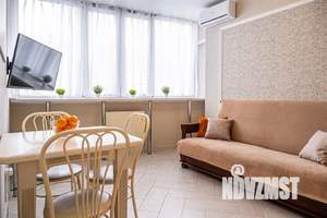 1-к квартира, посуточно, 40м2, 1/1 этаж