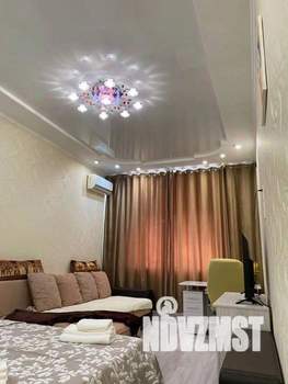 1-к квартира, посуточно, 50м2, 1/1 этаж