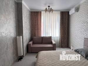 1-к квартира, посуточно, 42м2, 3/8 этаж