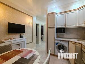 2-к квартира, посуточно, 42м2, 7/10 этаж