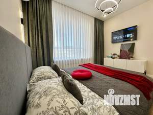 1-к квартира, посуточно, 32м2, 9/16 этаж