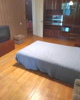 1-к квартира, на длительный срок, 50м2, 4/5 этаж