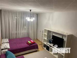 1-к квартира, посуточно, 38м2, 8/9 этаж