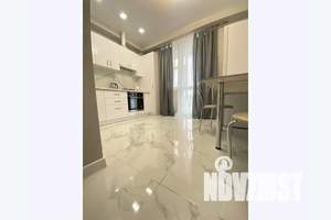 1-к квартира, посуточно, 38м2, 3/18 этаж