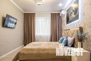 1-к квартира, посуточно, 37м2, 1/18 этаж