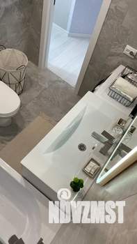 1-к квартира, посуточно, 34м2, 18/18 этаж