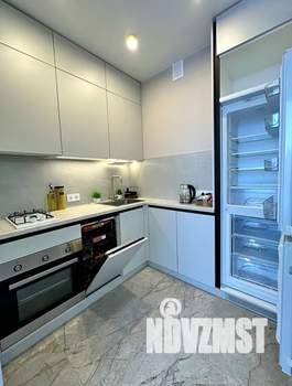 1-к квартира, посуточно, 35м2, 10/12 этаж