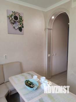 1-к квартира, посуточно, 36м2, 4/10 этаж
