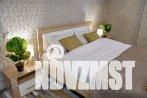 1-к квартира, посуточно, 33м2, 1/16 этаж