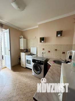 1-к квартира, посуточно, 38м2, 8/9 этаж