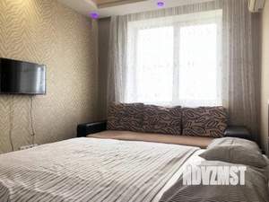 1-к квартира, посуточно, 37м2, 1/1 этаж