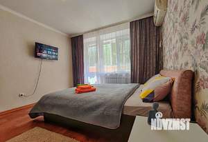 1-к квартира, посуточно, 32м2, 1/9 этаж