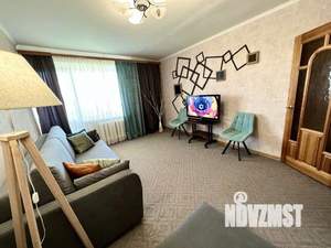 3-к квартира, посуточно, 65м2, 1/1 этаж