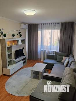 1-к квартира, посуточно, 36м2, 4/10 этаж
