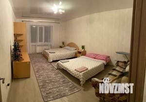 1-к квартира, посуточно, 57м2, 7/16 этаж