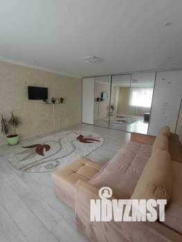 1-к квартира, посуточно, 63м2, 7/12 этаж