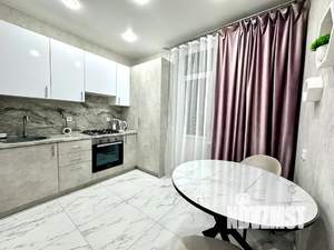 1-к квартира, посуточно, 35м2, 18/20 этаж