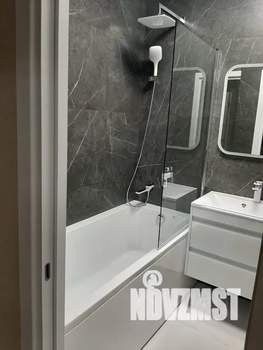 1-к квартира, посуточно, 38м2, 8/17 этаж