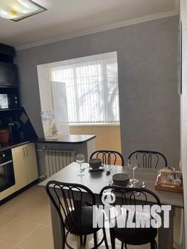 1-к квартира, посуточно, 36м2, 1/10 этаж