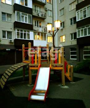 1-к квартира, на длительный срок, 28м2, 1/8 этаж