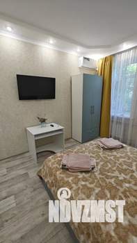 2-к квартира, посуточно, 50м2, 1/5 этаж