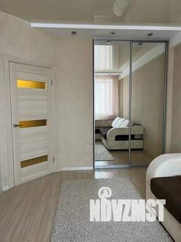 1-к квартира, посуточно, 42м2, 6/10 этаж