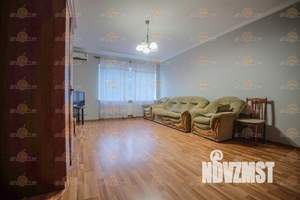 3-к квартира, на длительный срок, 105м2, 3/7 этаж