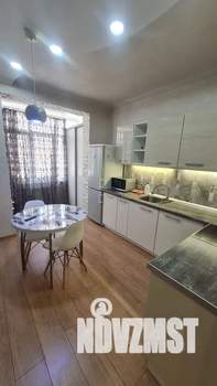 1-к квартира, посуточно, 39м2, 10/16 этаж