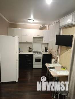 Студия квартира, посуточно, 30м2, 3/5 этаж