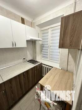 1-к квартира, посуточно, 29м2, 2/3 этаж