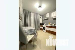 1-к квартира, посуточно, 40м2, 18/24 этаж