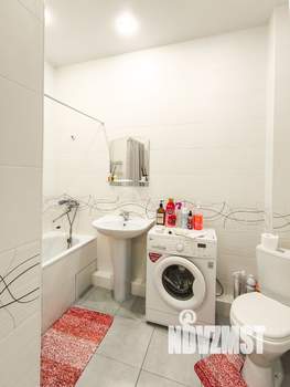 1-к квартира, посуточно, 43м2, 4/9 этаж