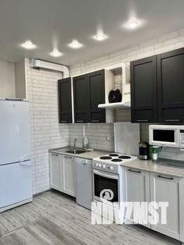 1-к квартира, посуточно, 37м2, 1/1 этаж