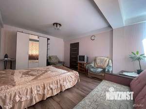 1-к квартира, посуточно, 42м2, 3/10 этаж