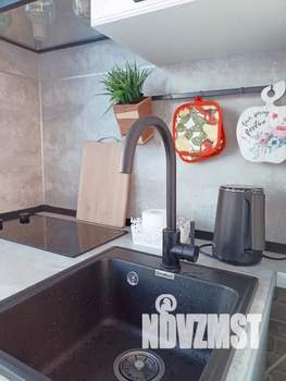 1-к квартира, посуточно, 35м2, 13/25 этаж