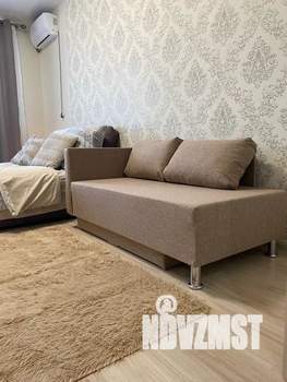 1-к квартира, посуточно, 40м2, 8/16 этаж