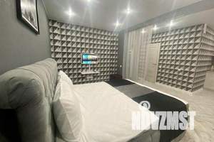 1-к квартира, посуточно, 30м2, 9/18 этаж