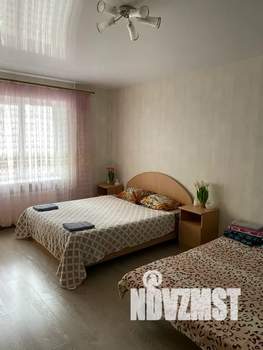 1-к квартира, посуточно, 57м2, 7/16 этаж