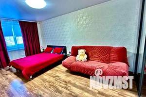 1-к квартира, посуточно, 40м2, 6/9 этаж