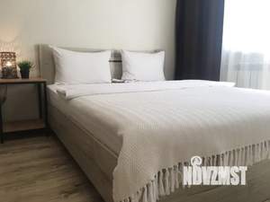 1-к квартира, посуточно, 32м2, 3/7 этаж