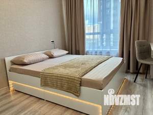 1-к квартира, посуточно, 42м2, 4/24 этаж