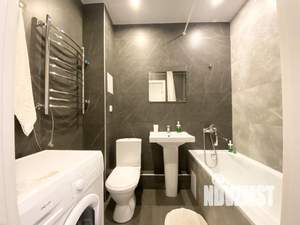 1-к квартира, посуточно, 37м2, 1/1 этаж