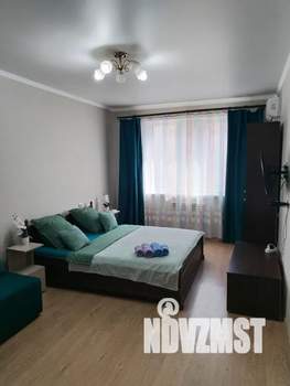 1-к квартира, посуточно, 40м2, 11/16 этаж