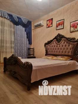 1-к квартира, посуточно, 33м2, 7/10 этаж