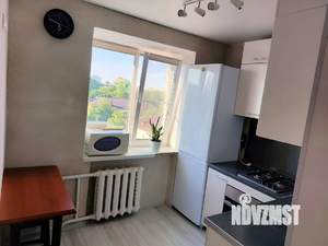 2-к квартира, посуточно, 44м2, 5/5 этаж