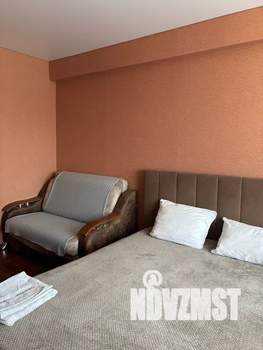 1-к квартира, посуточно, 39м2, 3/10 этаж