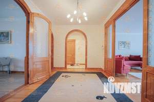 5-к квартира, на длительный срок, 167м2, 5/7 этаж