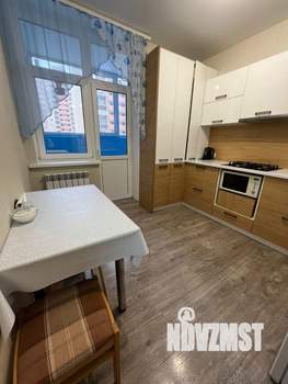 1-к квартира, посуточно, 42м2, 5/17 этаж