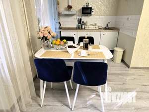 3-к квартира, посуточно, 54м2, 1/1 этаж